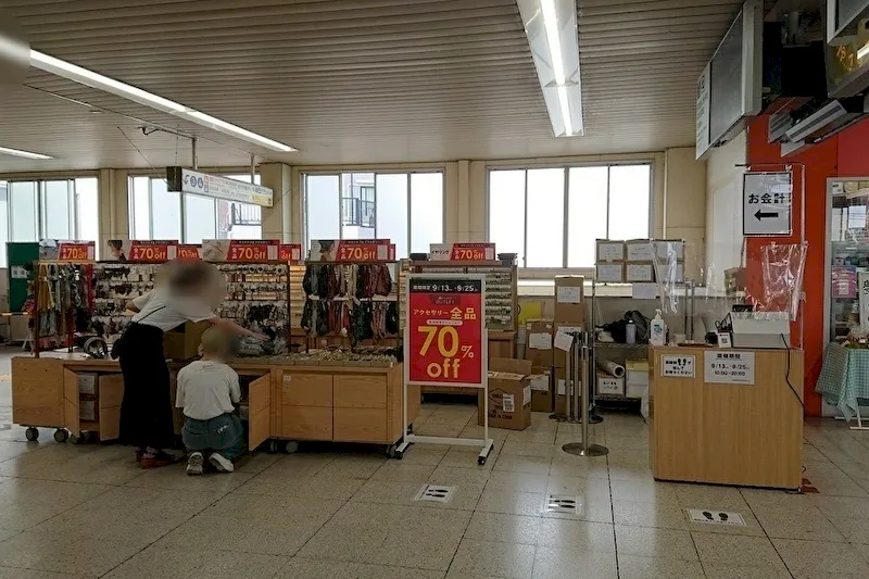【京成高砂駅】食物販やポップアップストアに最適な人の流動が多い改札内コンコース
