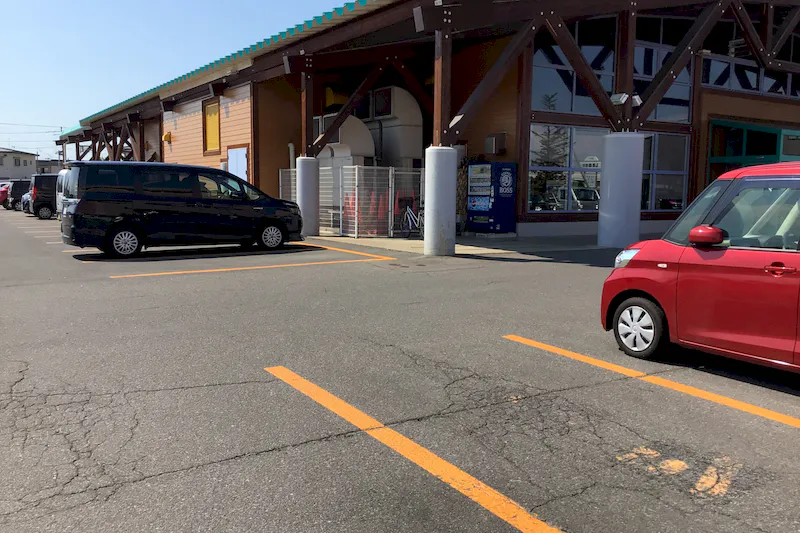 【ダイナム弘前店｜割引キャンペーン実施中】キッチンカーやプロモーションに最適なアミューズメント施設のイベントスペース（駐車場）
