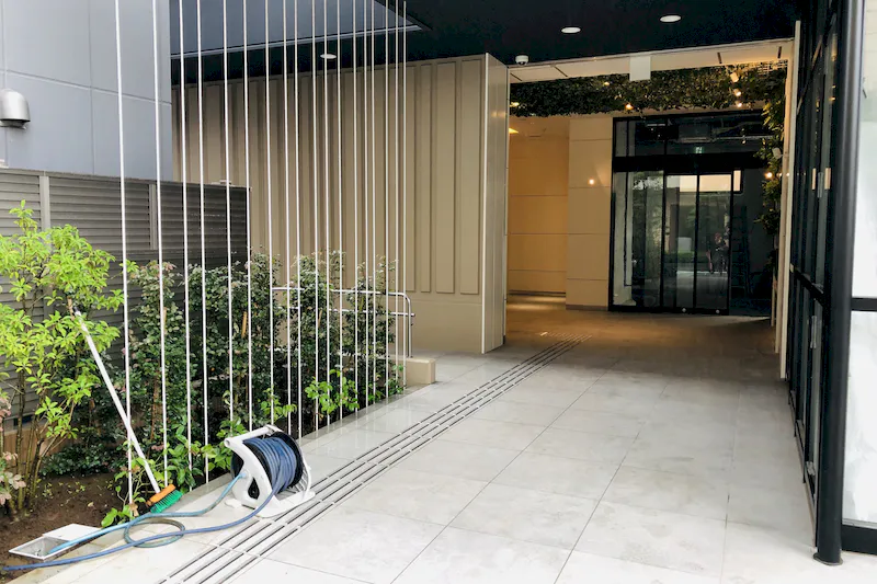 【フレスポ東日暮里】プロモーション利用に適した、エレベーターホールにある半屋外イベントスペース