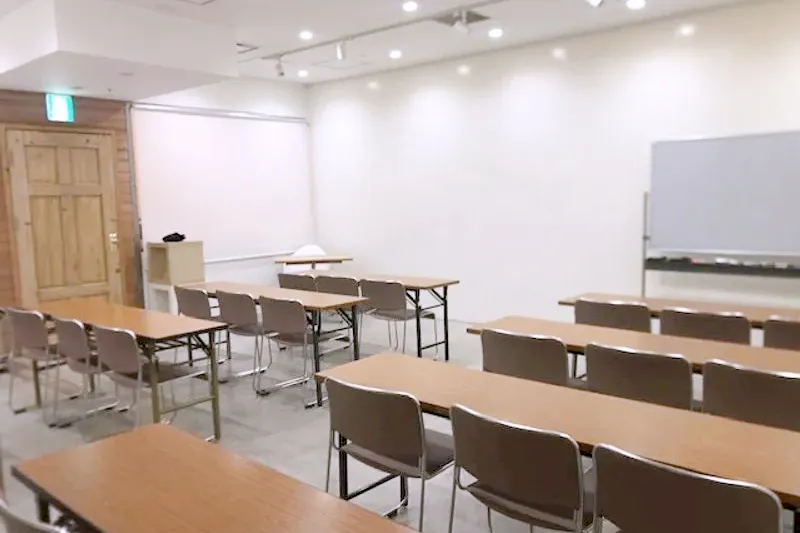 【中洲川端駅3分】各種展示会やセミナー開催に最適な中洲川端駅直結でアクセス抜群のレンタルスペース