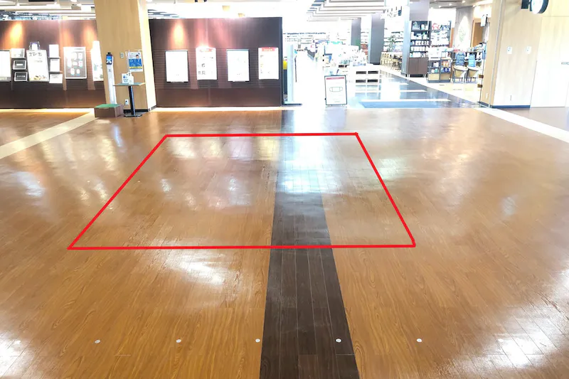 【フレスポ鳥栖】プロモーションや物販用途での利用が可能な商業施設の北側入り口付近のスペースの画像