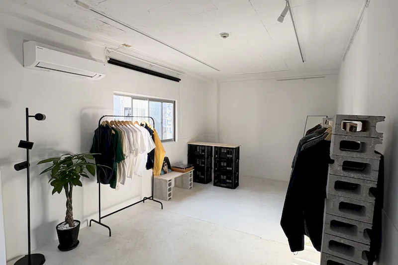 【元町駅4分／南京町近く】自然光が入る白基調のイベントスペース｜ポップアップストア・物販に最適