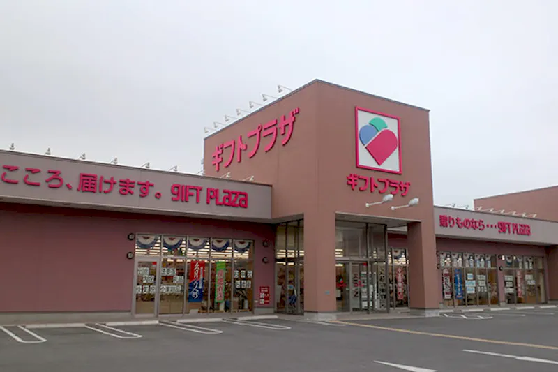 【ギフトプラザ石巻店】物販ポップアップストア会場やアパレル・ファッション関連の展示会、携帯キャリアの出張プロモーションイベントに適したギフトショップ内入口付近のイベントスペースA(in shop)