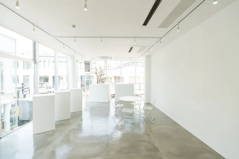 【原宿駅｜明治神宮前〈原宿〉駅4分｜55㎡】展示会やポップアップストアに最適な表参道・原宿キャットストリートにあるイベントスペース