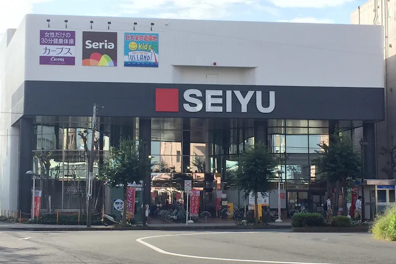 【西友　羽村店】3Fテナント100均･フィットネスフロア区画　プロモーション用途やギャラリー、展示系イベントに最適なスーパー店内催事イベントスペース