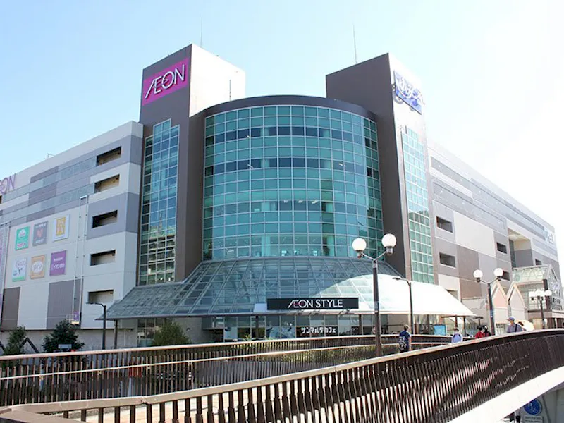【ゆみ～る鎌取ショッピングセンター】キッチンカーでの出店に最適な施設出入口付近にある半屋外スペース②の画像2