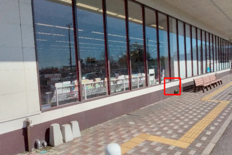 【マックスバリュ能代北店】店舗軒下 販促プロモーションや物販に最適なスーパー店外催事イベントスペース