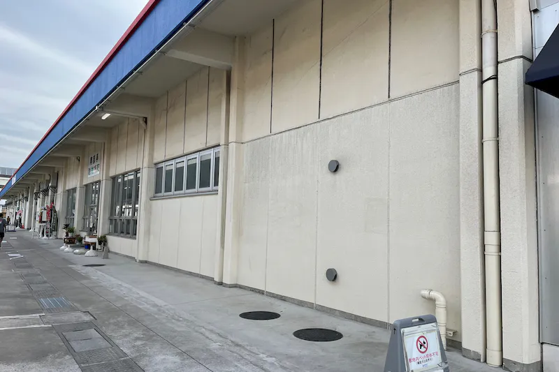 【BRANCH横浜南部市場】 販促イベントに利用可能な食堂ストリートにある屋外スペース