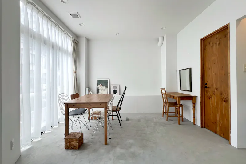 【牛込柳町駅2分】展示会・POPUP・撮影に｜天井高3.2m・40㎡・自然光豊富な路面スペース