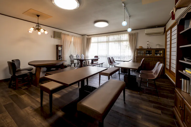 【四条大宮駅8分／2F】展示会、ワークショップやオフサイトミーティングなどに適した落ち着いた雰囲気のイベントスペース
