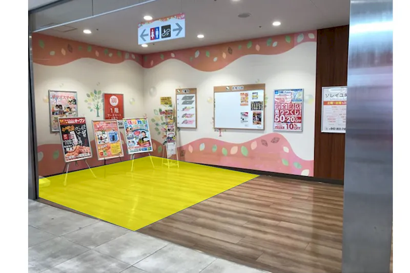 【ままともプラザ町田】食物販や出張販売に適したB1F上りエスカレーター前イベントスペース