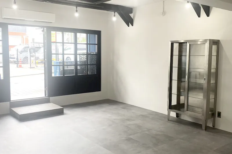 【明治神宮前駅6分／表参道駅8分】展示会やポップアップストアに最適な路面スペース／フォトスタジオとしても利用可能