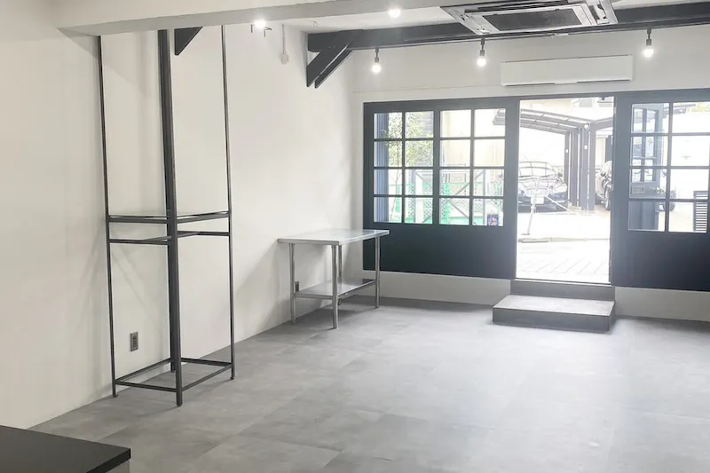 【明治神宮前駅6分／表参道駅8分】展示会やポップアップストアに最適な路面スペース／フォトスタジオとしても利用可能