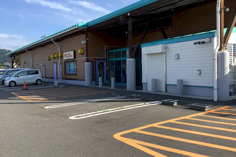 【ダイナム福島本宮店｜割引キャンペーン実施中】キッチンカーに最適なアミューズメント施設のイベントスペース