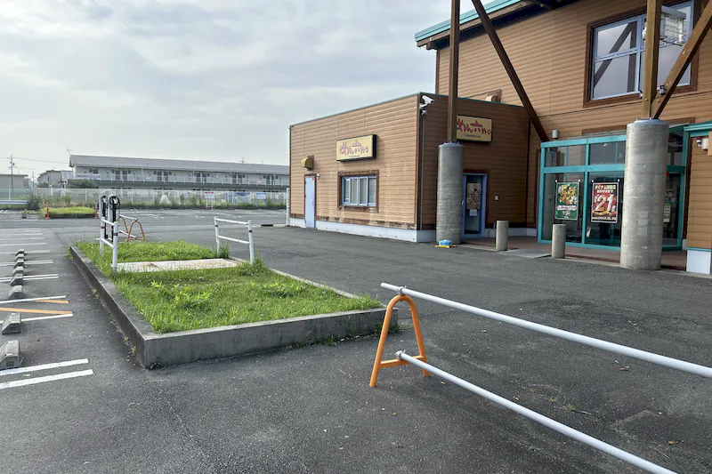 【ダイナム御薗店｜割引キャンペーン実施中】キッチンカーや各種プロモーションイベントに最適なアミューズメント施設のイベントスペース