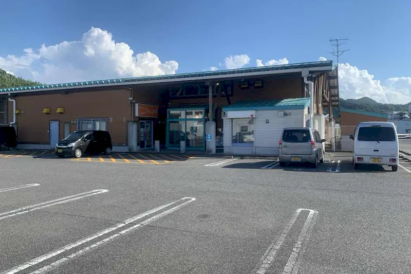 【ダイナム安来店｜割引キャンペーン実施中】キッチンカーやプロモーションに最適なアミューズメント施設のイベントスペース