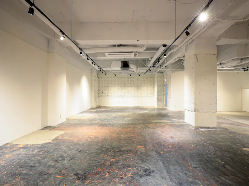 【心斎橋駅3分】人気の南船場4丁目｜展示会やポップアップストアに最適なスタイリッシュな内装と無料貸出什器・フィッティングルームも完備したイベントスペース（地下1階）の画像5