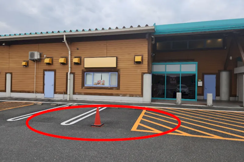 【ダイナム福岡頴田店｜割引キャンペーン実施中】キッチンカー出店やプロモーションイベントに最適なアミューズメント施設のイベントスペース