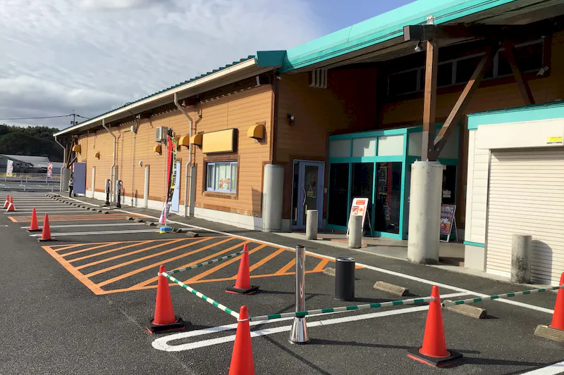 【ダイナム福岡頴田店｜割引キャンペーン実施中】キッチンカー出店やプロモーションイベントに最適なアミューズメント施設のイベントスペース