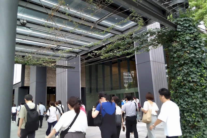 【豊洲駅2分｜毎月第2水曜】食・雑貨物販に適したマルシェスペース『豊洲フォレシアマルシェ』