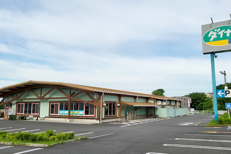 【ダイナム岐阜各務原鵜沼店ゆったり館｜割引キャンペーン実施中】キッチンカーや各種プロモーションイベントに最適なアミューズメント施設のイベントスペース