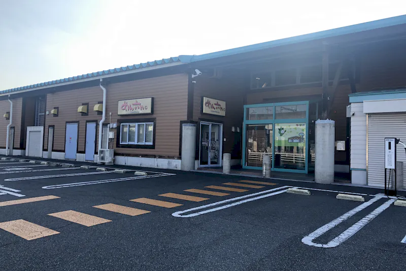 【ダイナム児島店ゆったり館｜割引キャンペーン実施中】キッチンカーや各種プロモーションに最適なアミューズメント施設のイベントスペース（駐車場）