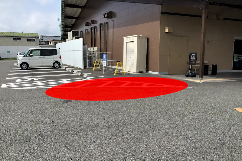 【ダイナム兵庫たつの店ゆったり館｜割引キャンペーン実施中】キッチンカーやプロモーションイベントでの出店に最適なアミューズメント施設のイベントスペース（東側出入口）