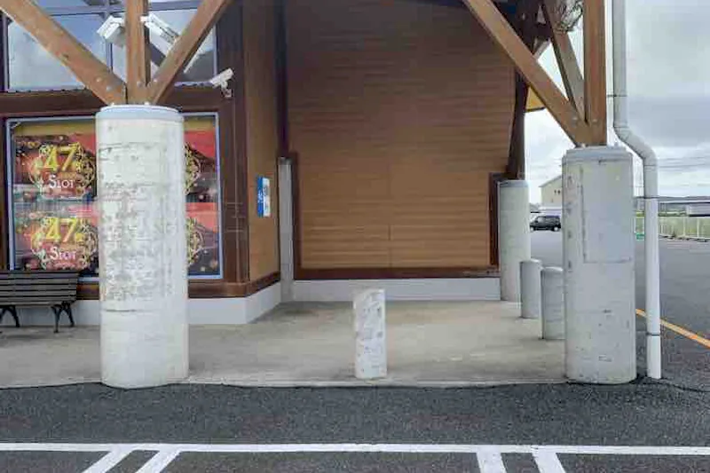 【ダイナム千葉小見川店｜割引キャンペーン実施中】キッチンカーの出店に最適なアミューズメント施設のイベントスペース