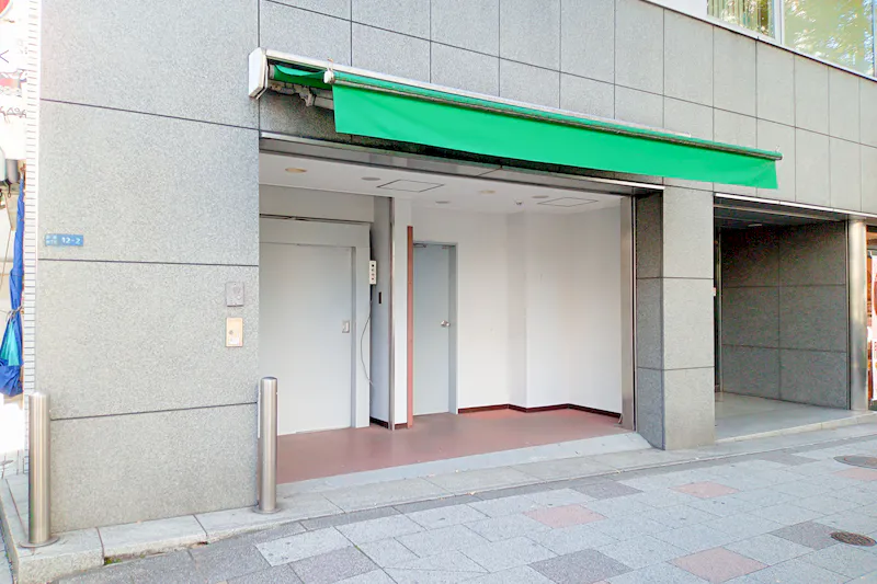 【築地駅3分】プロモーションや食品販売の会場に最適なトラフィックのある晴海通り沿いの1階路面貸しスペース