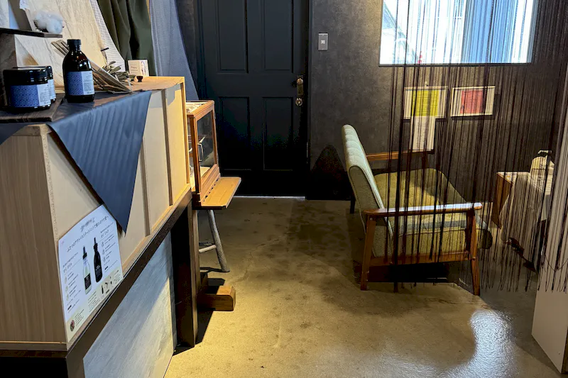 【大阪府堺市】ネイルやマツエクの施術可能✳︎またポップアップや展示会などで利用可能な落ち着いた空間のイベントスペース