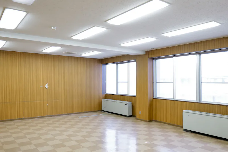 【飯田橋駅2分】撮影やイベントに最適な学校跡地のレンタルスペース（ビル一棟貸し）