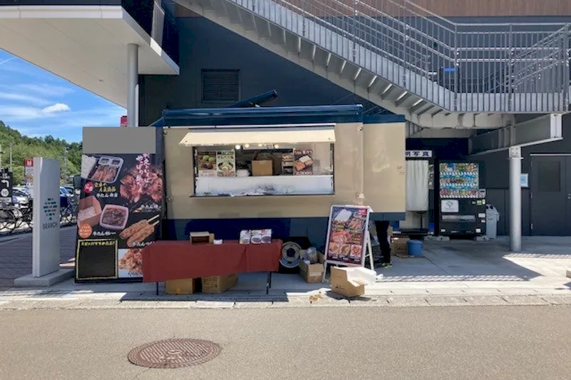 【BRANCH仙台】 キッチンカー出店が可能なEAST1F西側屋外スペースの画像