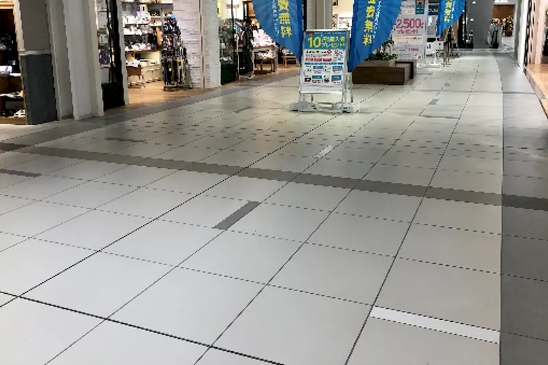 【ららぽーと海老名】2-④ 東南通路