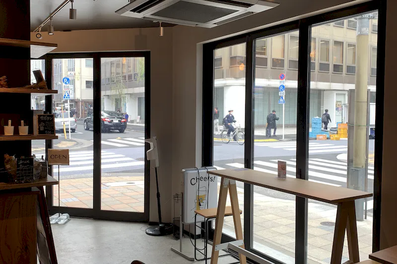 【新橋駅4分】プロモーション・ポップアップや撮影・懇親会などに最適！新築路面・木造デザインカフェ