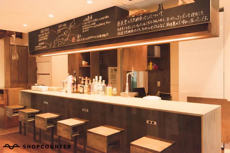 【市ヶ谷駅4分】路地裏にある隠れ家的一軒家カフェ2Fのキッチン付きレンタルスペース