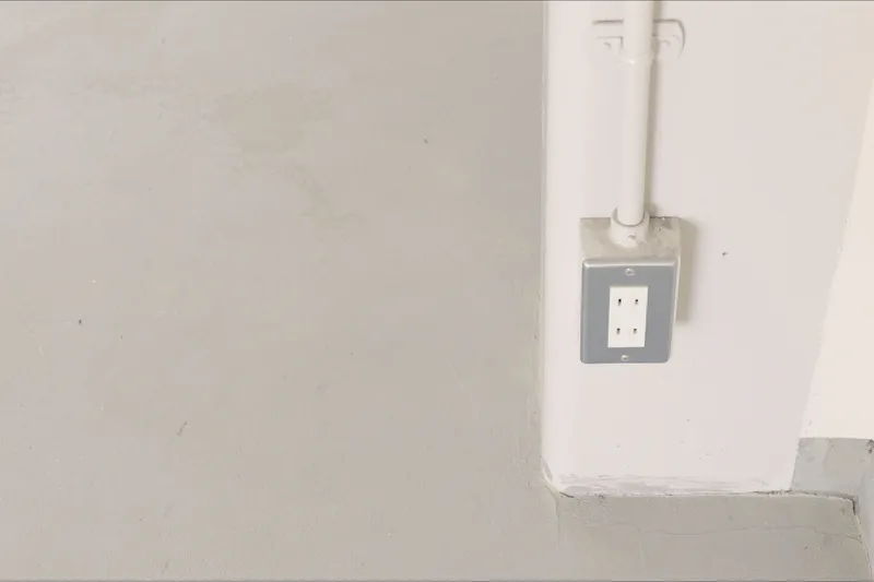 【大規模スペース】約80名収容可能！長期でのご利用でさらにお得♪
