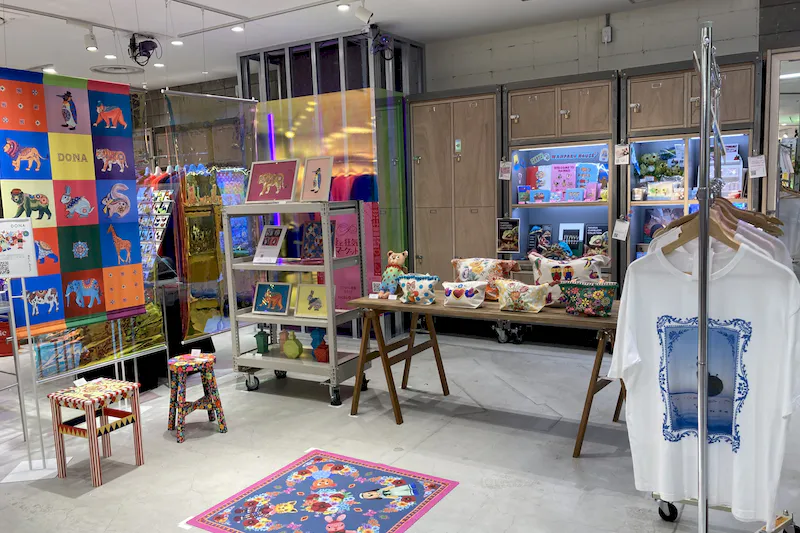 【ラフォーレ原宿／明治神宮前駅1分】愛と狂気のマーケット ポップアップストアや展示、PRイベントに最適、販売スタッフ不要なイベントスペース(スペース中)