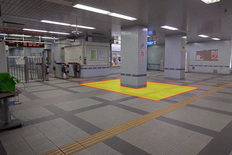 【南ウッディタウン駅】物販やプロモーションに最適な人通りの多い駅改札外コンコースイベントスペース