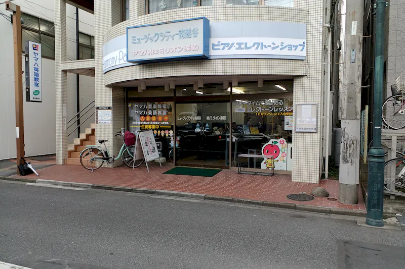【南越谷駅3分】物販や食物販、プロモーションイベントに最適な飲食店や物販店が立ち並ぶ南越谷エリアの屋外店舗前イベントスペース