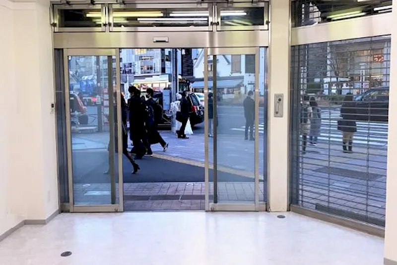 【錦糸町駅1分】ポップアップストアやPRに最適な大型ターミナル駅目の前にある人通りの多い路面スペース