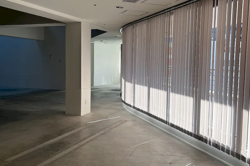 【代官山駅2分】展示会やポップアップストア、撮影に適した白壁コンクリート打ちっぱなしの200㎡越えのダイナミックな空間