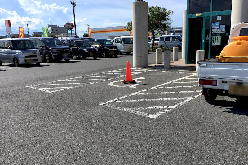 【ダイナム鳥取羽合店｜割引キャンペーン実施中】キッチンカーや各種プロモーションに最適なアミューズメント施設のイベントスペース
