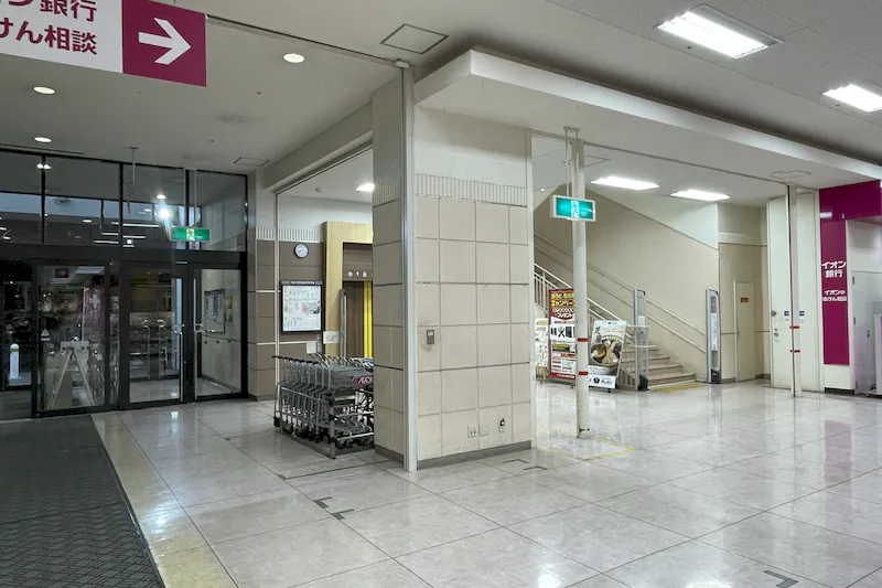 【イオン清水店】各種プロモーションや物販、食物販のポップアップストアに最適な1階専門店側入口前のイベントスペース