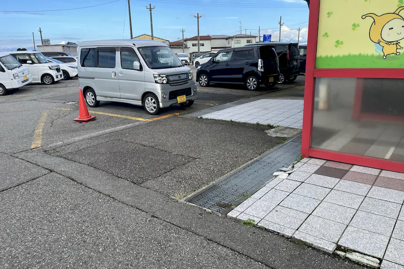 【ダイナム鶴岡店ゆったり館館｜割引キャンペーン実施中】プロモーションに最適なアミューズメント施設のイベントスペース