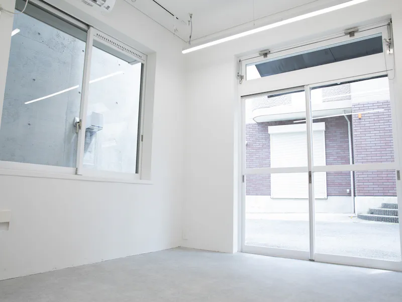 商店街から3mほど入った落ち着いた雰囲気