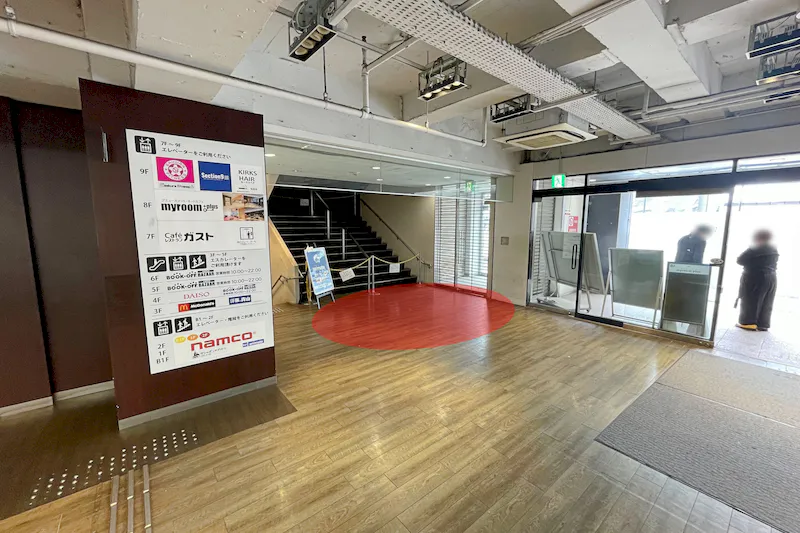 【ピアザ松戸／松戸駅東口直結】プロモーションイベントや小規模な物販に最適な駅出口直結の商業施設内エントランス近くのイベントスペース（3B）