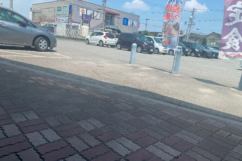 【夢屋加古川店】キッチンカーやプロモーション等に最適なアミューズメント施設のイベントスペース（めん六前⑤）