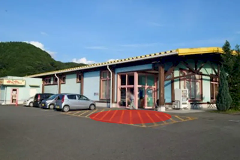 【ダイナム愛媛宇和島店ゆったり館｜割引キャンペーン実施中】キッチンカーやプロモーションイベントでの出店に最適なアミューズメント施設のイベントスペース