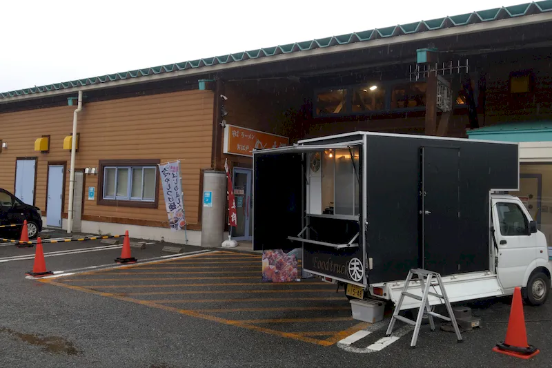 【ダイナム児玉店｜割引キャンペーン実施中】キッチンカー出店やプロモーションイベントに最適なアミューズメント施設のイベントスペース