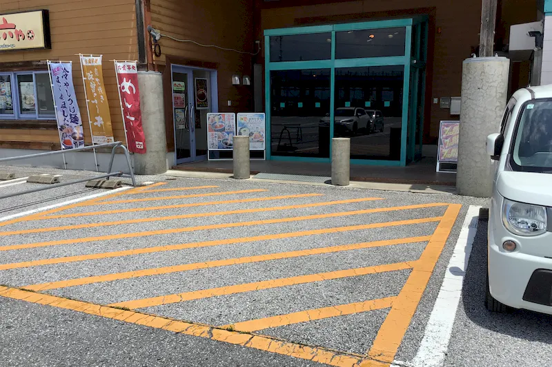 【ダイナム近江店｜割引キャンペーン実施中】キッチンカーや各種プロモーションイベントでの出店に最適なアミューズメント施設のイベントスペース
